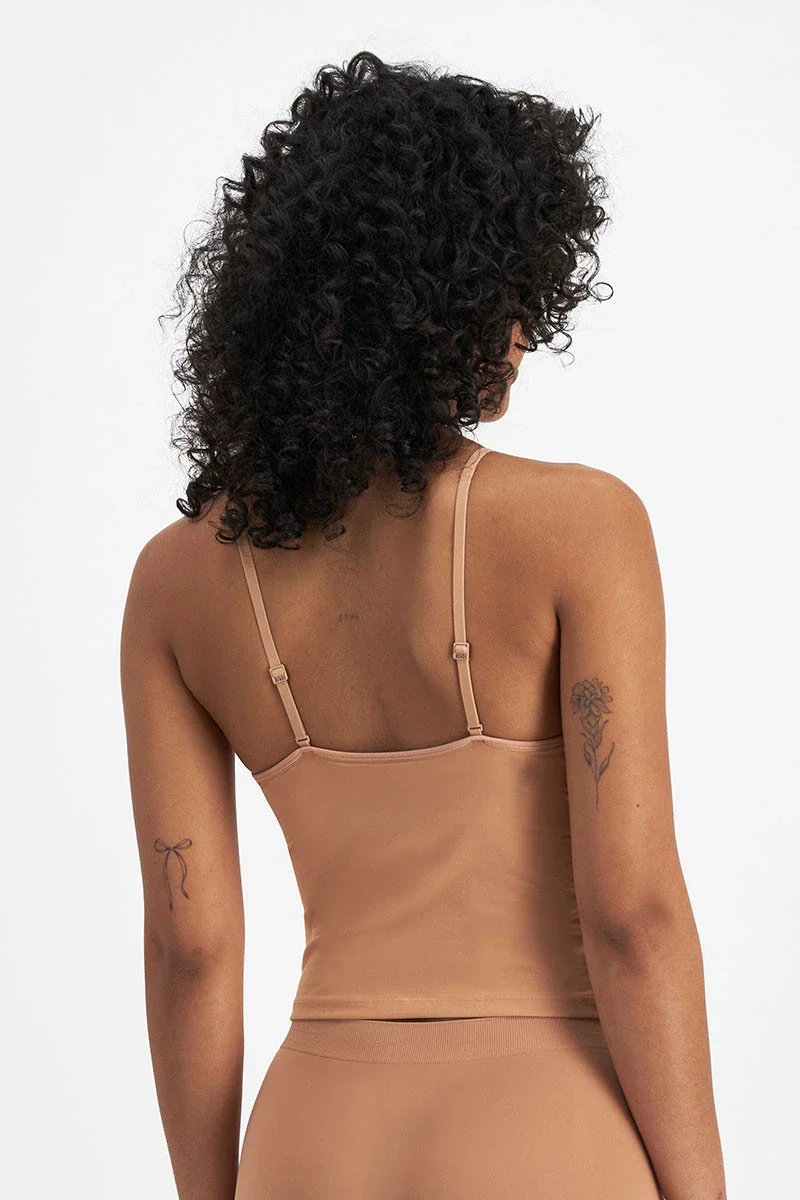 Bonds Womens Bases Seamless Singlet - Blush Latte - Image 2