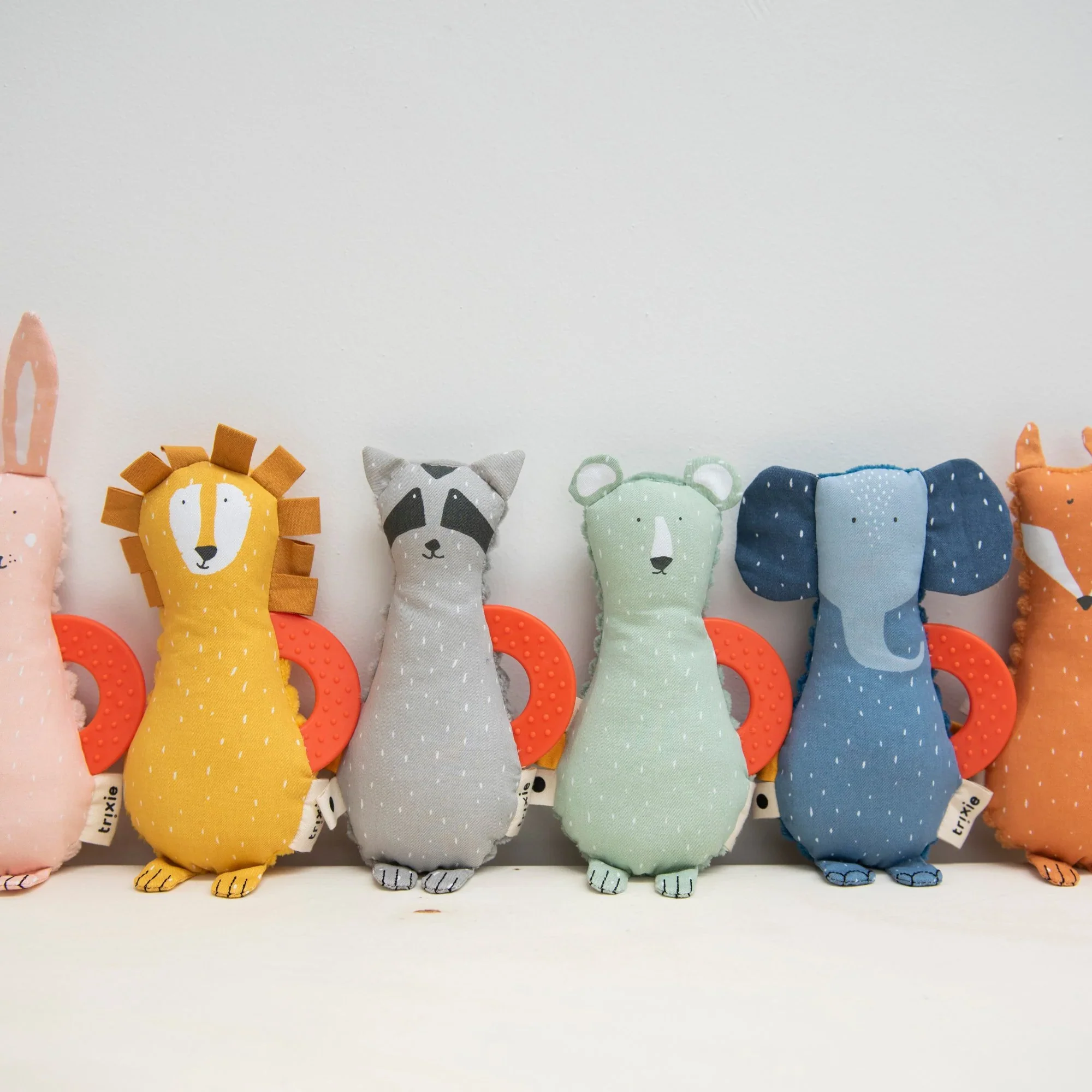 Trixie Mini Activity Toy - Mr. Polar Bear - Image 3
